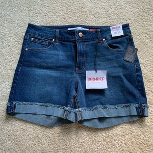 Celebrity Pink Juniors Jean Shorts size 11